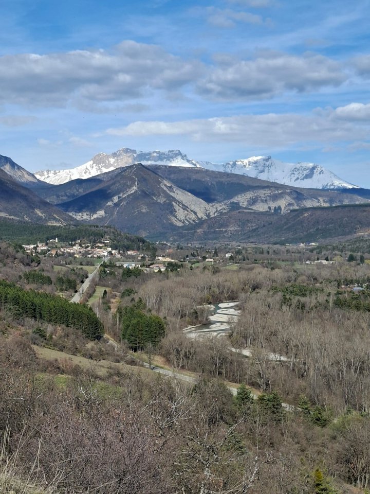 La vallée du Buëch et Aspres vu par C MILLON